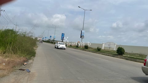 ដីលក់នៅជិតបុរី ប៉េង ហួត 50 m