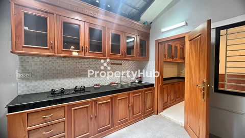 វីឡាភ្លោះលក់(ចំណូលជួល$1550)