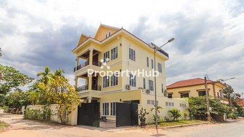 Villa 5Bedrooms for Rent in Siem Reap, Svay Dangkum area