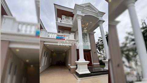 Villa for rent at Peng Hout