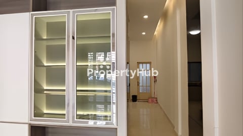 ផ្ទះអាជីវកម្មសម្រាប់ជួល | Shophouse for Rent