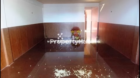 ផ្ទះលក់នៅកន្លែងឆៀកឡាន ផ្លូវធំ ១៨០០ កែង ៥០៨