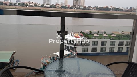 Condo riverside for sale 42000$ Negotiation