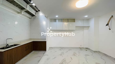 ផ្ទះសំរាប់លក់ ផ្ទះអាជីវកម្ម