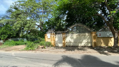 Development Land plot 1200 sqm For Sale at Phnom Penh Thmmey