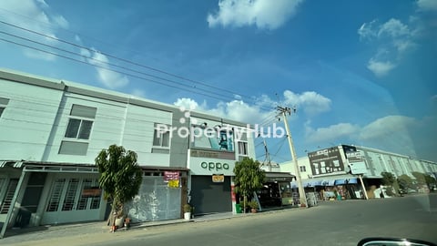 Shophouse for rent