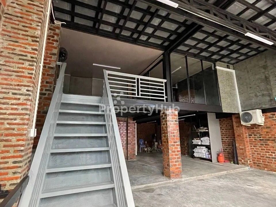 រូបភាពអចលនទ្រព្យទី 4