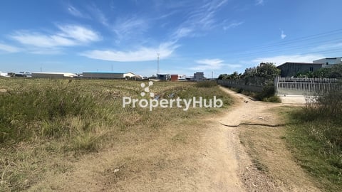 ដីកែងលក់ជិតឈូកវ៉ា 2  (20mx35m)