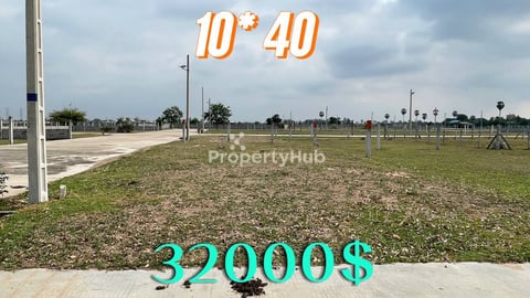 Land 10x40 Corner 