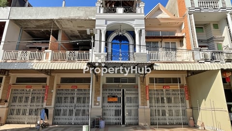 🏘 ផ្ទះល្វែង (ទល់មុខសួន) ក្នុងបុរី ម៉េងលី ត្រូវការលក់បន្ទាន់ខ្លាំង ​