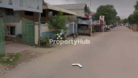 កោះនរាជាប់ផ្លូវប៉េតុង