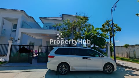 វីឡា​ ជួល