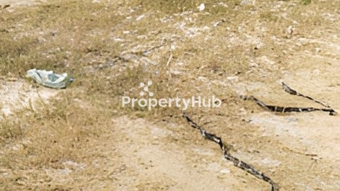 ដីនៅទីតាងល្ឣរលកក្រោមតំលៃទីផ្សារ១ការ៉េ82$ចរចេរារ