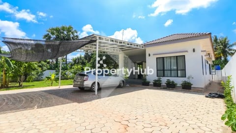 3BR-Villa for Sale in Svay Dangkum Area