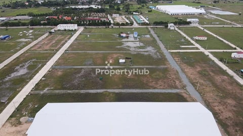 091: ដី 5.7ha សំារប់រោងចក្រ រឺ ឃ្លាំង