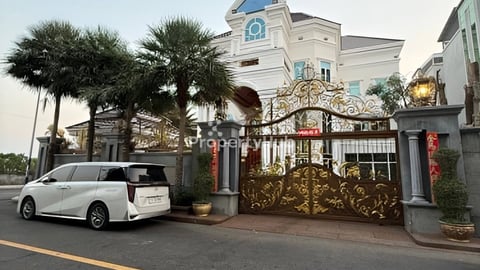 ផ្ទះសម្រាប់ជួល