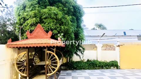 ផ្ទះវីឡាលក់ប្រញាប់ខណ្ឌពោធិសែនជ័យ