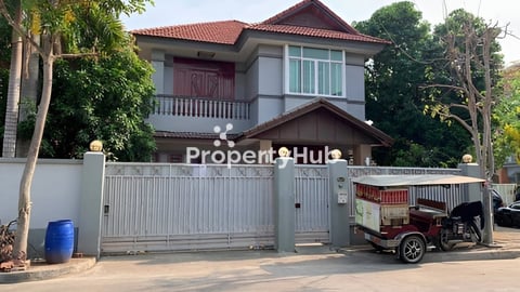 វីឡាទោលកែងសម្រាប់លក់ នៅក្នុងបុរីឧទ្យាទន្លេបាសាក់ សង្កាត់ទន្លេបាសាក់ ខណ្ឌចំកាមន ភ