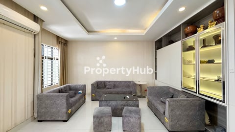 🏠វីឡាភ្លោះសម្រាប់លក់នៅក្នុងបុរីប៉េងហួត ដឹស្តាដាយមិនផ្លូវ 60ម៉ែត្រ