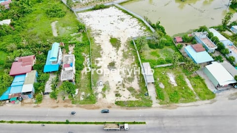 Land for Sale  Large Development Plot on Tumnup 7 Makara Road