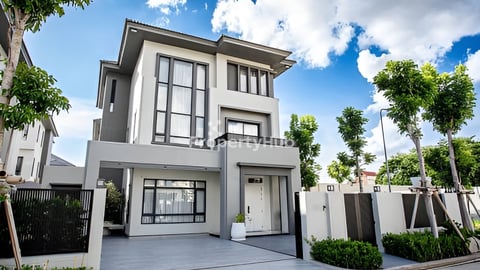 Corner Queen A Villa for Sale and Rent at Borey Chip Mong 598