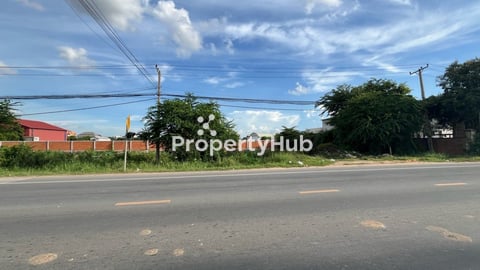 Prime Land for Sale at 588 sqm in Ta Khmau along street 115
