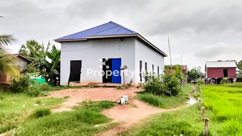 ដី និងផ្ទះលក់បន្ទាន់ជាប់ផ្លូវជាតិ