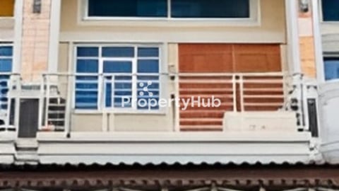 ផ្ទះលក់ ជិតផ្លូវធំ 2004 ម្ចាស់ផ្ទាល់ប្លង់រឹង មានអ្នកកំពុងជួល ស្រាប់បានចំណូល មួយខ