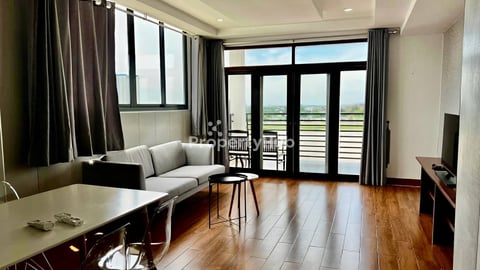 WESTERN TWO BEDROOM FOR RENT-WALK STREET🍀