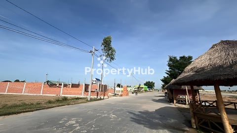 ដីលក់ទីតាំងល្អ