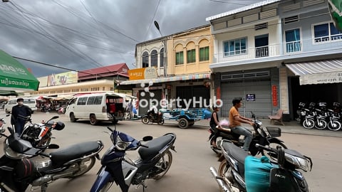 ផ្ទះលក់ ផ្សារក្រចេះ