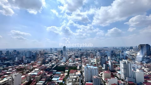 Studio Room High Floor Apartment – BKK1 for rent
