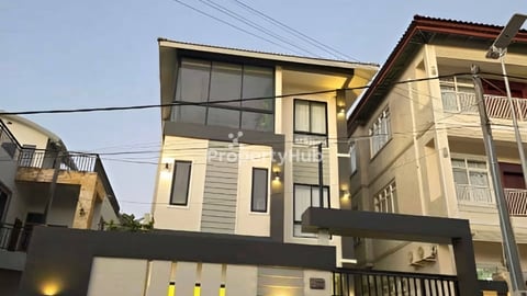 ផ្ទះសម្រាប់ជួល