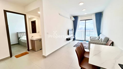 Sky-High Living! 37th Floor 1BR at Urban Village Ph2 – Stunning Views for Only $