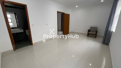 វីឡាភ្លោះសម្រាប់ជួល ទីតាំងស្ថិតនៅ  បុរី វីឡាថោន ( ជិតផ្លូវ60ម )