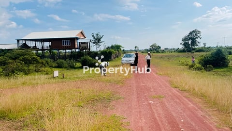 ដីលក់ជិតរុនតាឯក