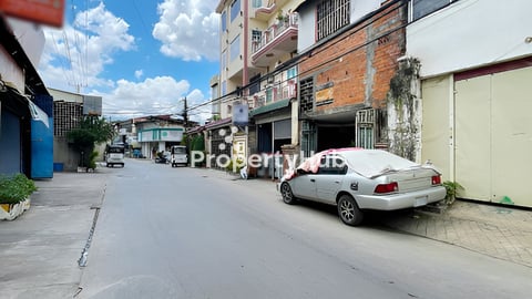 🏘 ផ្ទះល្វែង នៅជិតផ្សារទំនើបស្ទឹងមានជ័យថ្មី ត្រូវការលក់បន្ទាន់ខ្លាំង