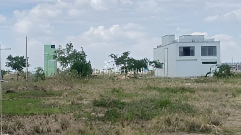 ដីលក់ម្តុំព្រែកជ្រៃ