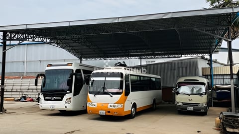 ឃ្លាំងសម្រាប់ជួល 15m x 12m, 400$