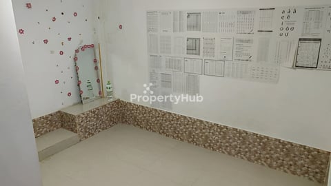 បន្ទប់ជួល