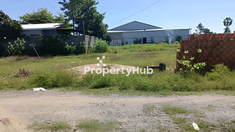 ដីលក់ក្រោមទីផ្សារ2kmពីវត្តភ្នៀត លក់តែ8500$ចរចា