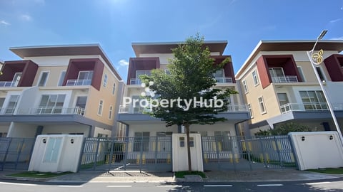 វីឡាភ្លោះផ្លាំមឺរៀសម្រាប់លក់នៅបុរីអ័រគីដេ ដឹប៊ូតានិចសីធី