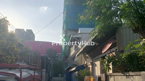 ដីសម្រាប់លក់