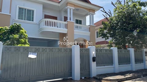 5 Bedroom Villa for Rent in Koh Pich