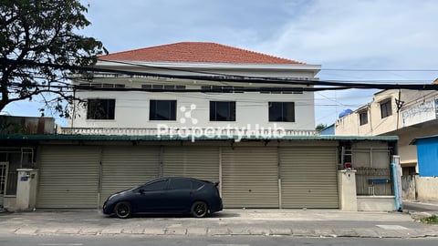 House or land for rent