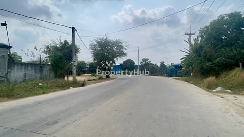 ដីលក់បន្ទាន់ក្បែរសារមន្ទីជើងឯក និងជិតបុរីជីបម៉ុង ៥នាទីពីផ្សារAeon 03