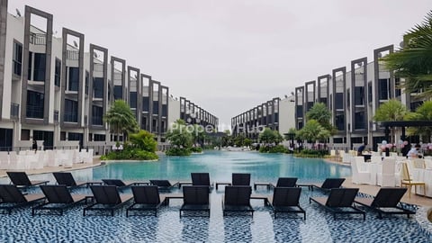 The Palm Chbar Ampov