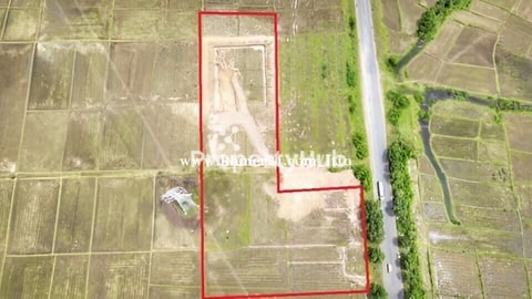 ដីលក់នៅកំពង់សោម​