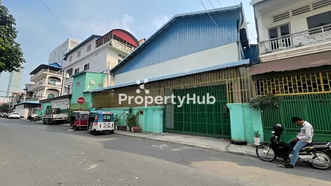 ឃ្លាំងសម្រាប់ជួល នៅសង្កាត់បឹងកេងកង៣