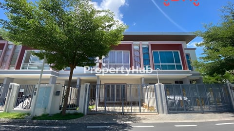 វីឡាកូនកាត់សាគូរ៉ាសម្រាប់លក់នៅបុរីអ័រគីដេ6A